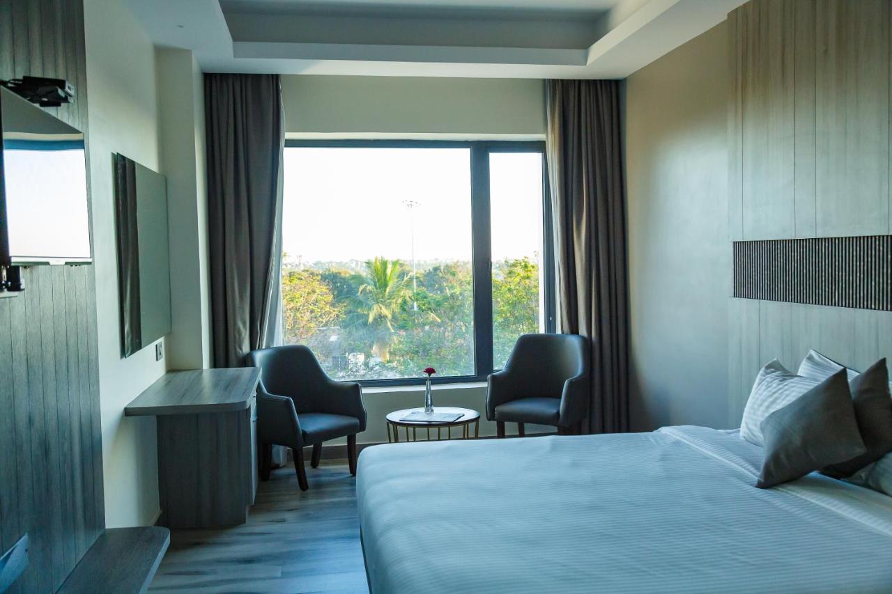 Hotel Galore Inn Mysore Extérieur photo